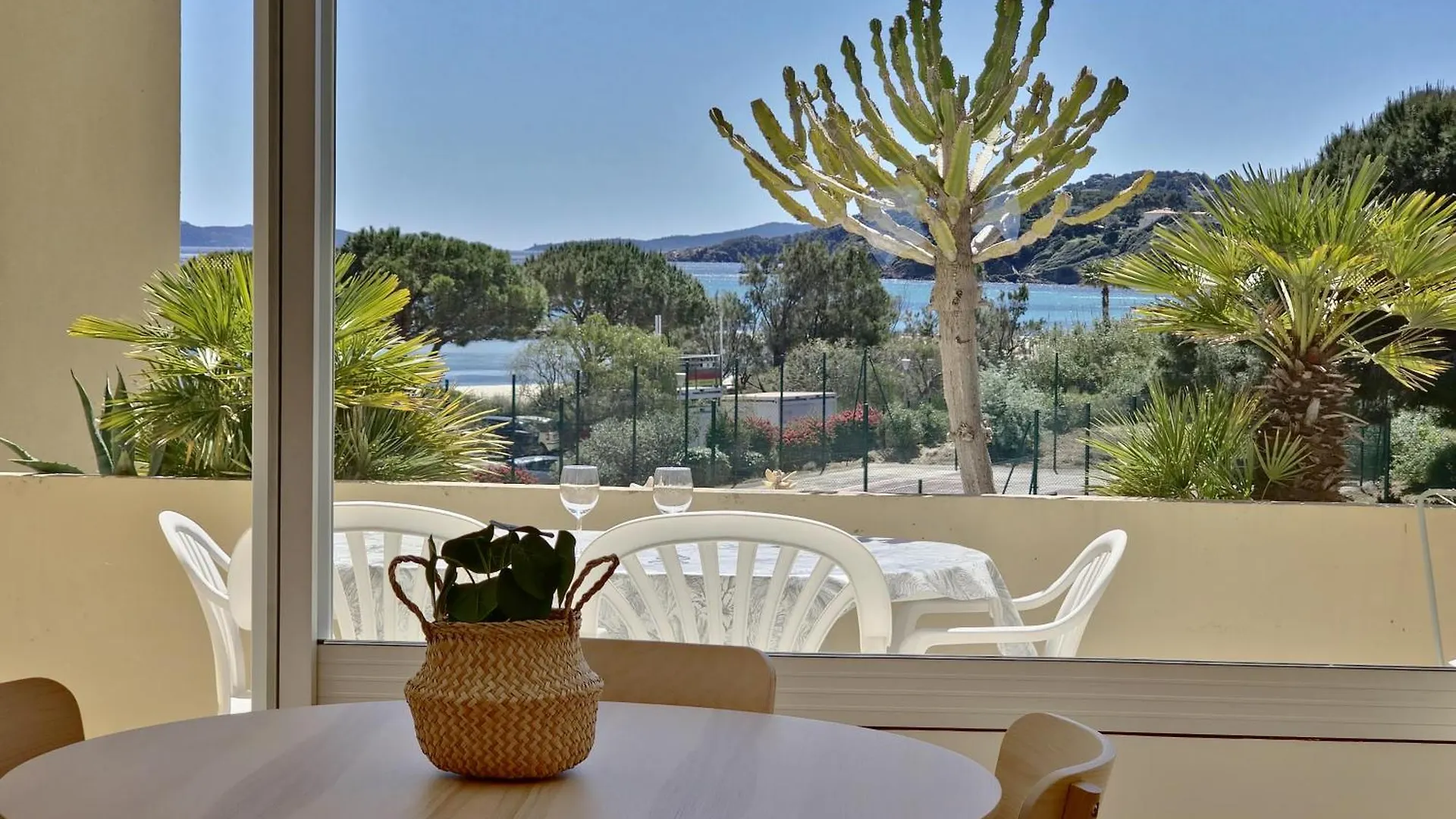 Les Ondines Sea View With Air Conditioning Bormes-les-Mimosas France